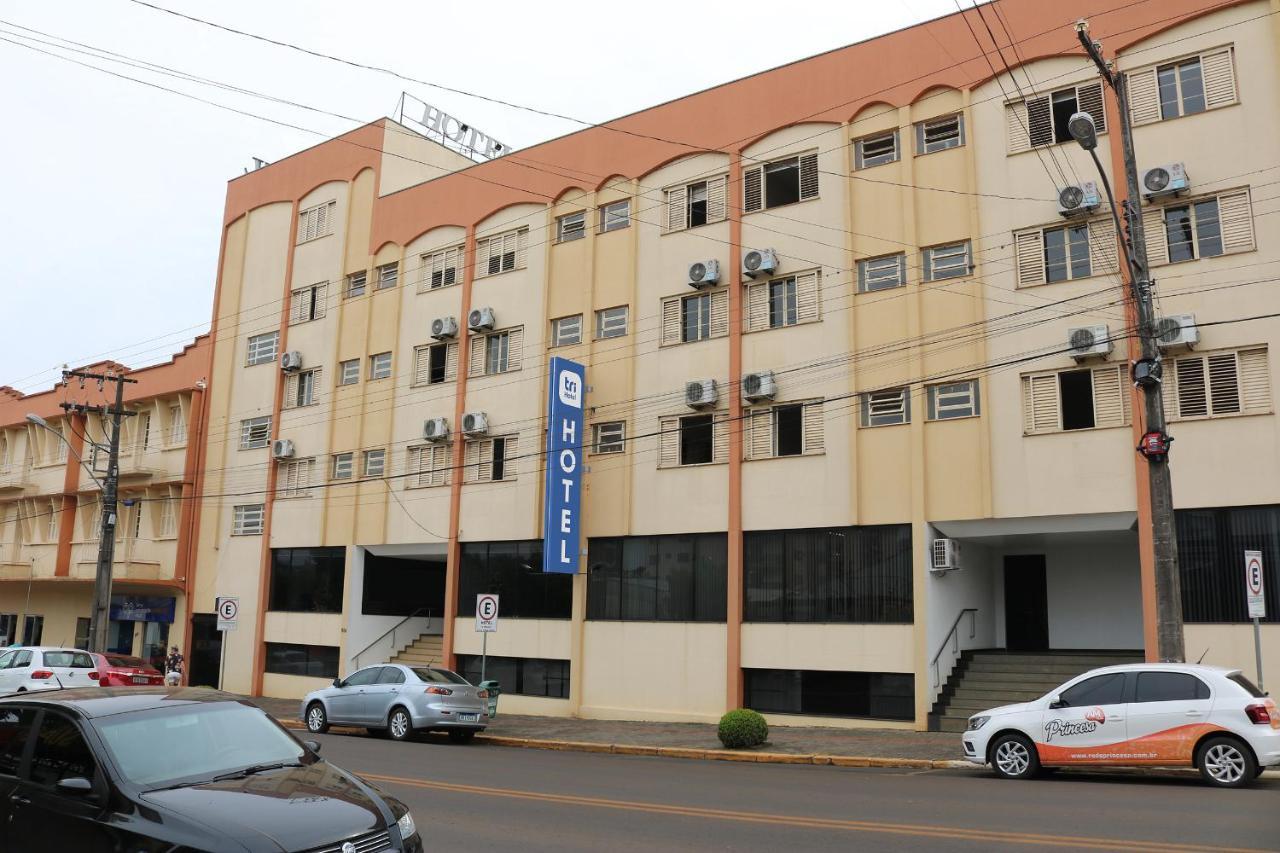 Tri Hotel Xanxerê Exterior foto